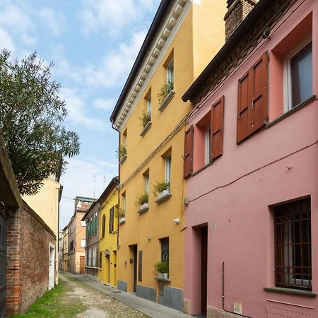 Malagigi Guest House Ферара Екстериор снимка