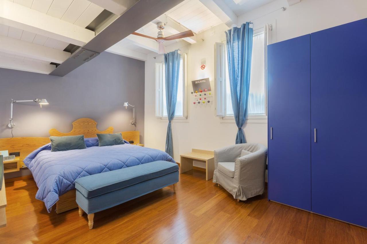 Malagigi Guest House Ферара Екстериор снимка
